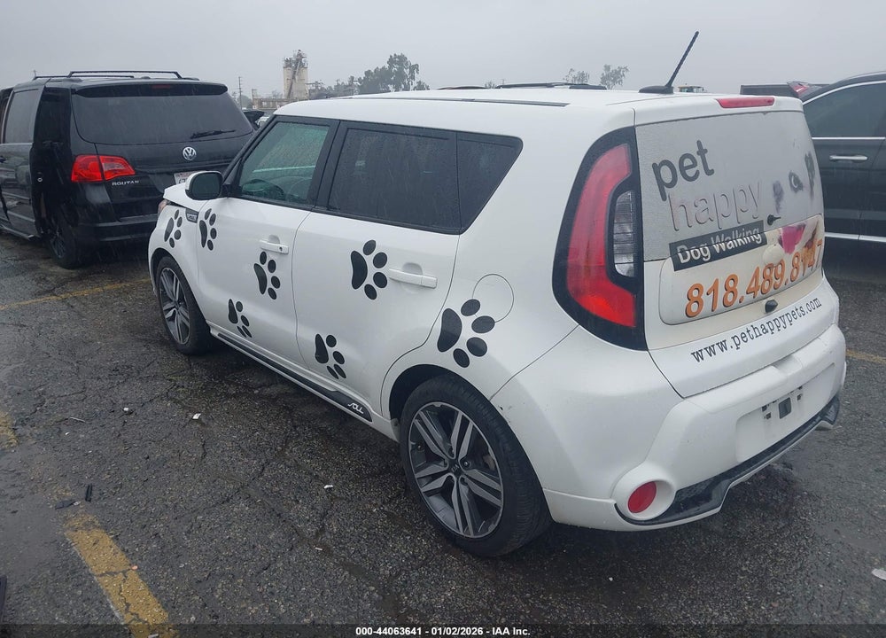 2016 KIA SOUL + VIN: KNDJP3A58G7385546