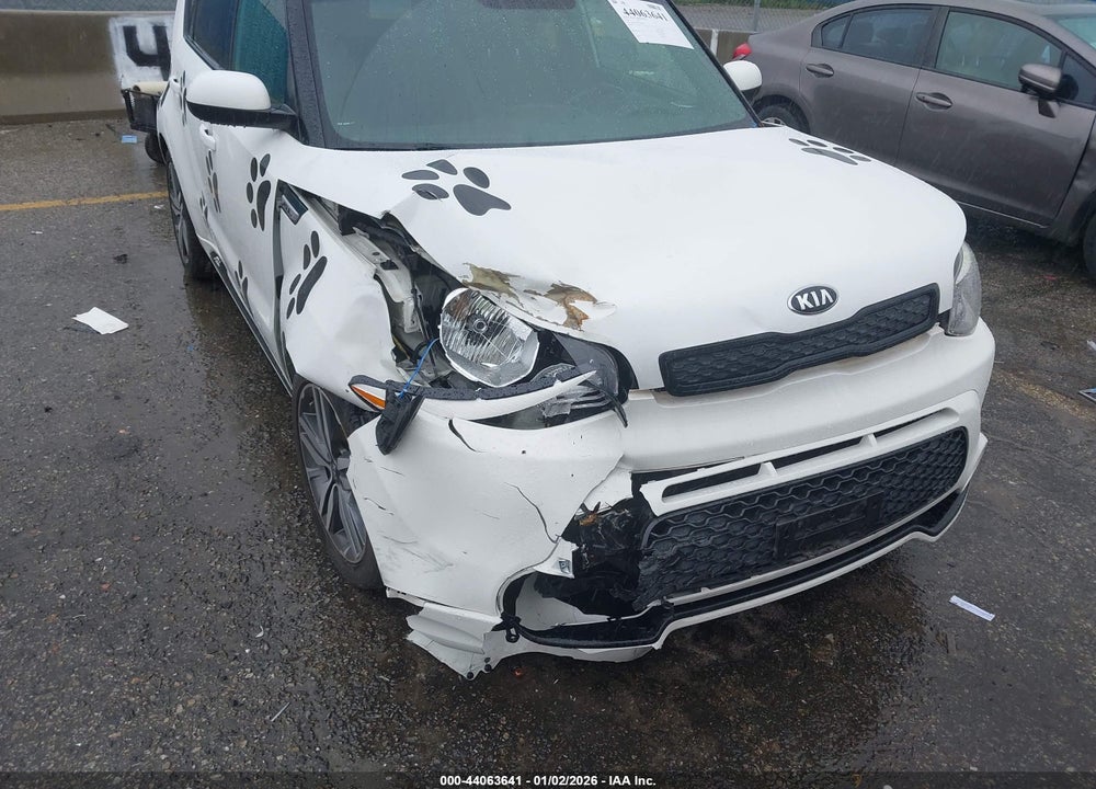 2016 KIA SOUL + VIN: KNDJP3A58G7385546