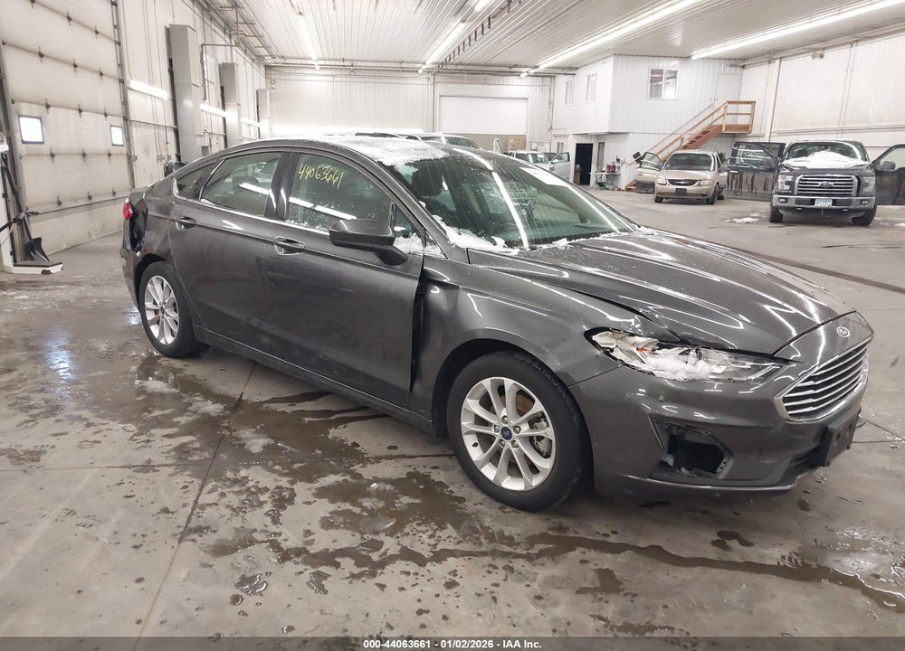 2019 FORD FUSION SE VIN: 3FA6P0HD3KR284178