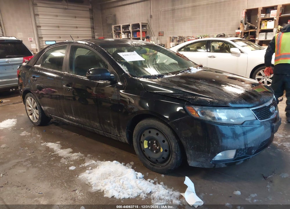 2011 KIA FORTE SX VIN: KNAFW4A39B5332823