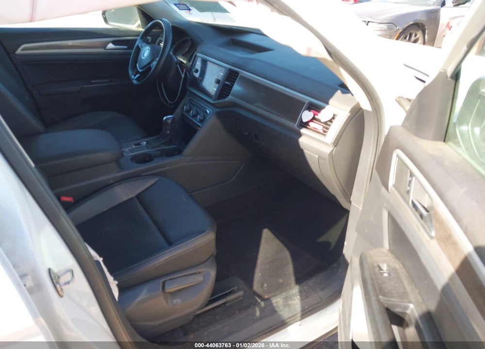 2019 VOLKSWAGEN ATLAS 3.6L V6 SE W/TECHNOLOGY VIN: 1V2WR2CAXKC524658