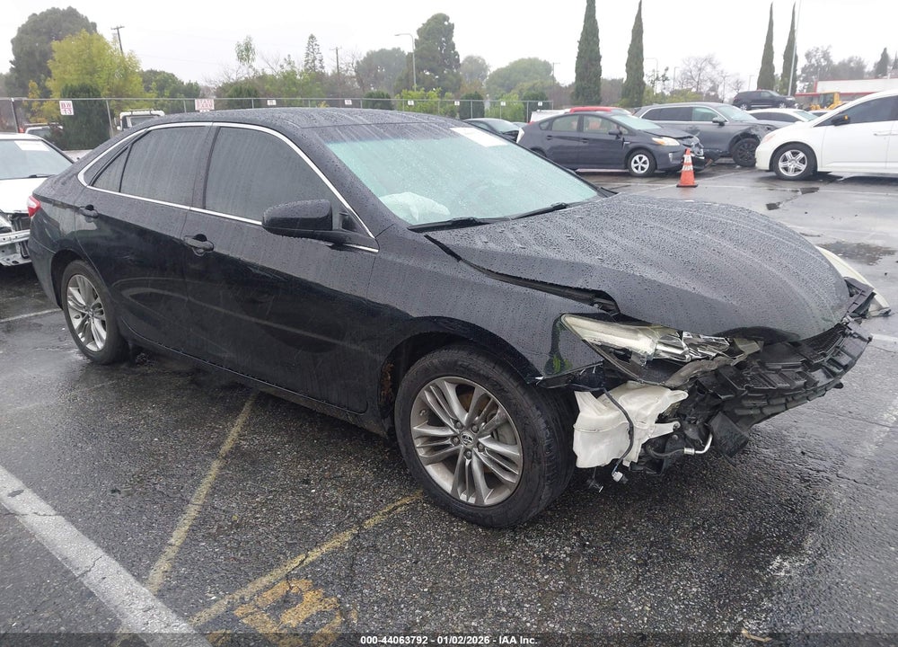 2016 TOYOTA CAMRY SE VIN: 4T1BF1FKXGU558040