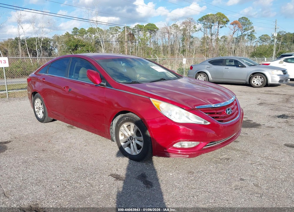 2013 HYUNDAI SONATA GLS VIN: 5NPEB4AC0DH770532