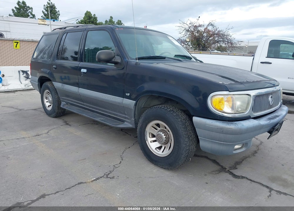 2000 MERCURY MOUNTAINEER VIN: 4M2ZU86PXYUJ38853
