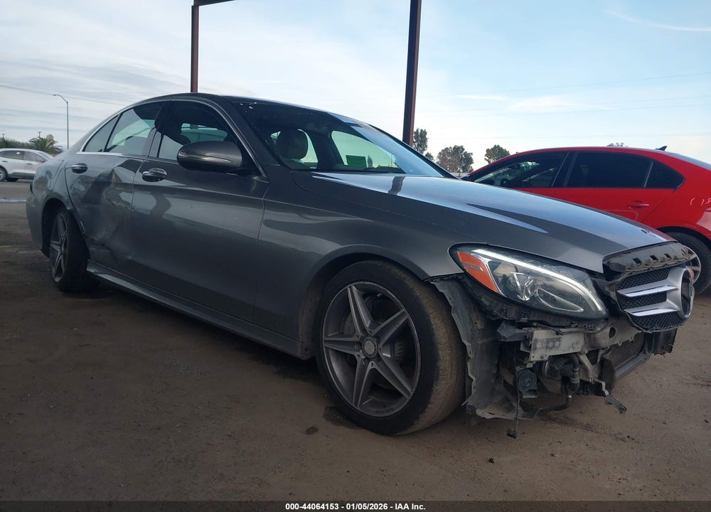 2015 MERCEDES-BENZ C 400 4MATIC VIN: 55SWF6GB9FU042226