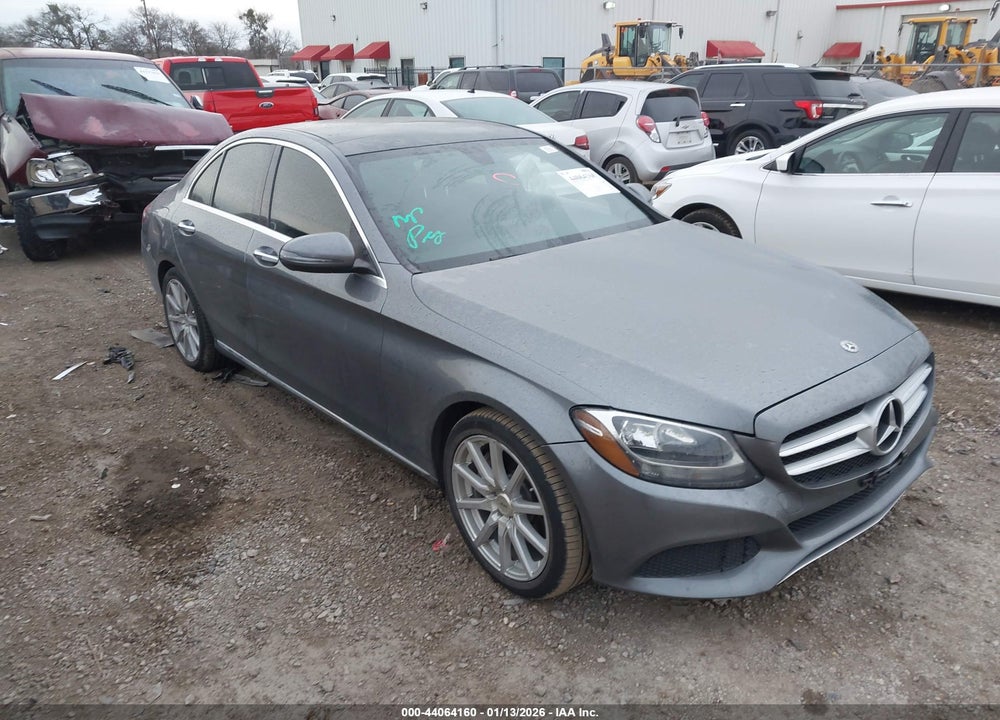 2018 MERCEDES-BENZ C 300 VIN: WDDWF4JB2JR312551