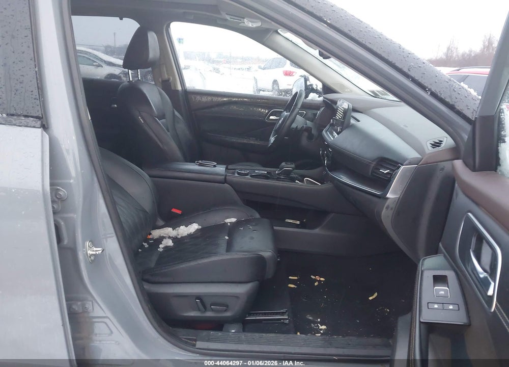 2023 NISSAN ROGUE PLATINUM INTELLIGENT AWD VIN: JN8BT3DD6PW300152