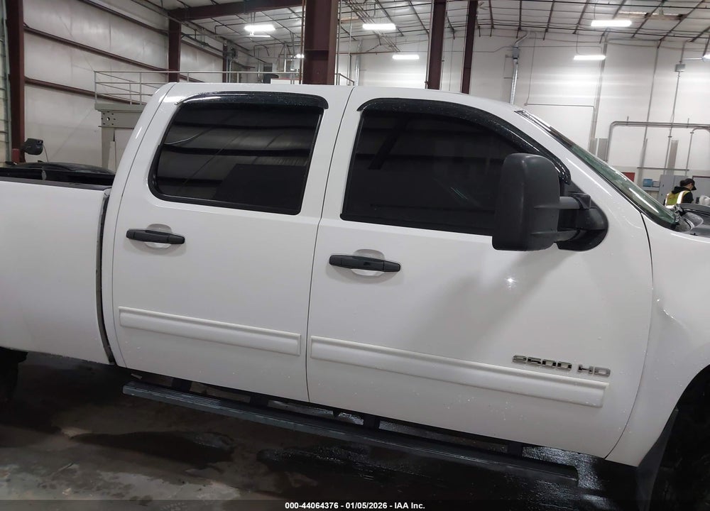 2011 GMC SIERRA 2500HD SLE VIN: 1GT120CG5BF217678