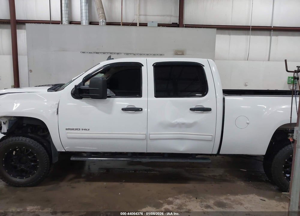 2011 GMC SIERRA 2500HD SLE VIN: 1GT120CG5BF217678