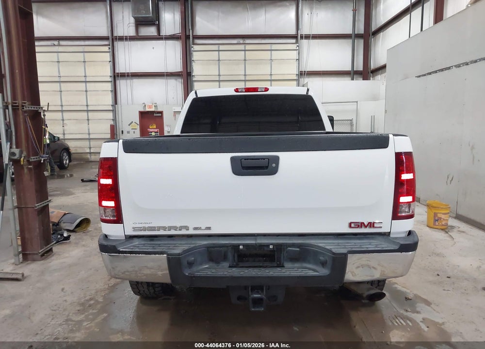 2011 GMC SIERRA 2500HD SLE VIN: 1GT120CG5BF217678
