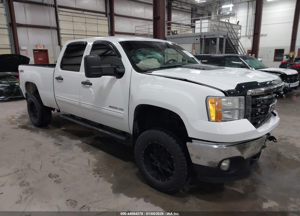 2011 GMC SIERRA 2500HD SLE VIN: 1GT120CG5BF217678