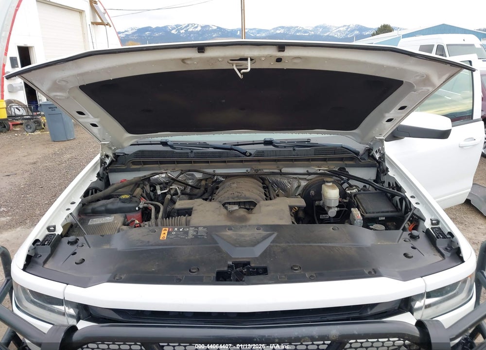2017 CHEVROLET SILVERADO 1500 2LT VIN: 1GCVKREC9HZ266857