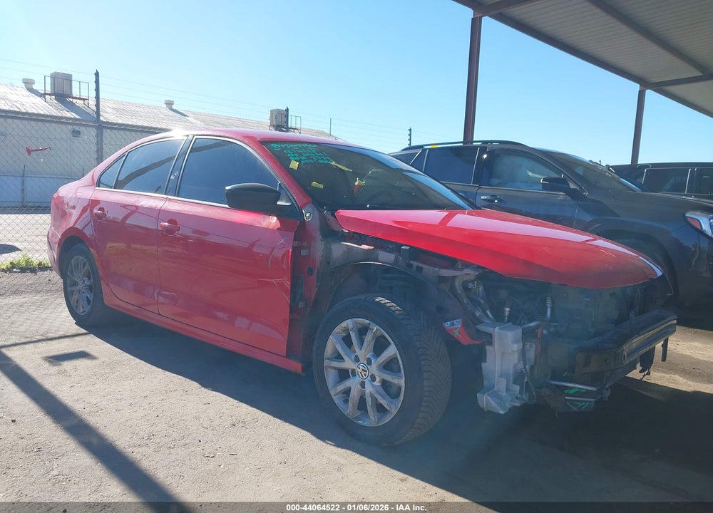 2015 VOLKSWAGEN JETTA 1.8T SE VIN: 3VWD17AJ4FM250536