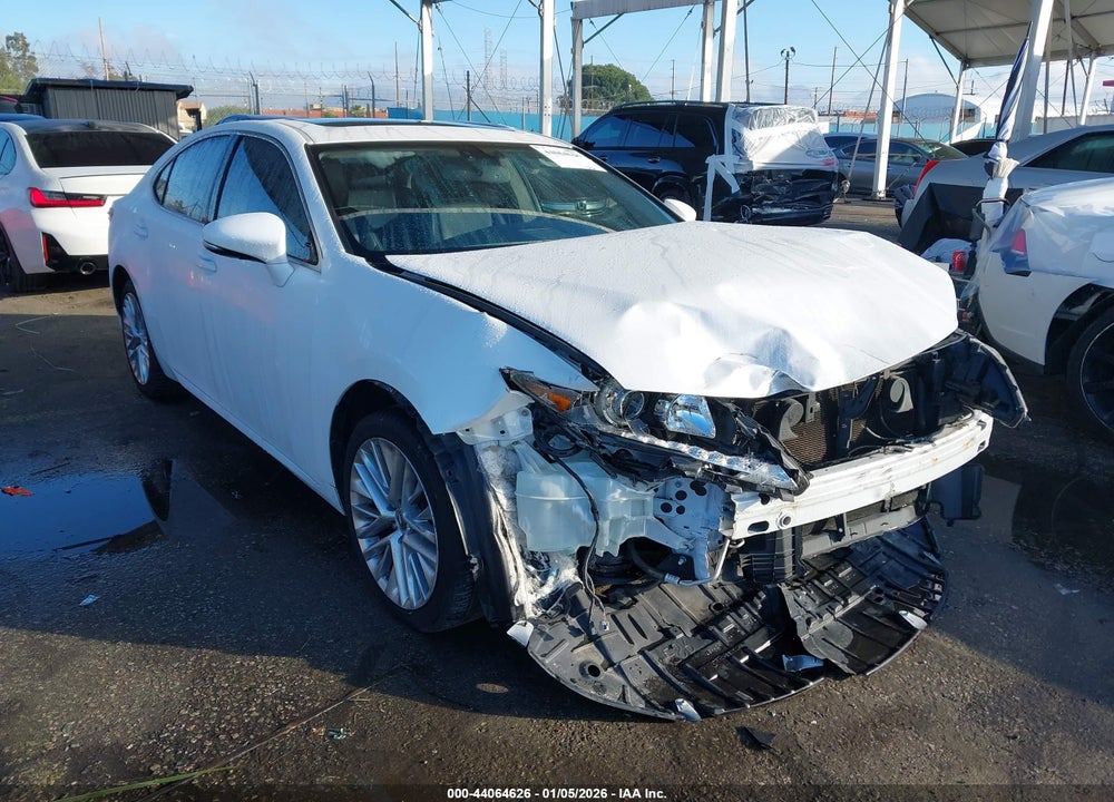 2014 LEXUS ES 350 VIN: JTHBK1GG7E2127561