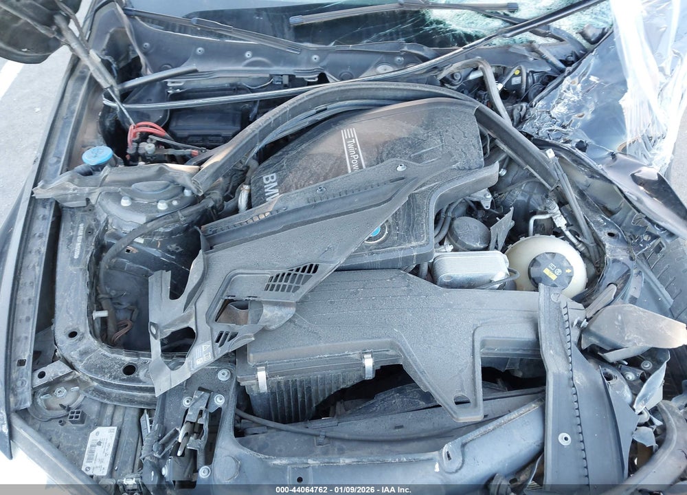 2018 BMW 320I VIN: WBA8E1G5XJNU92260