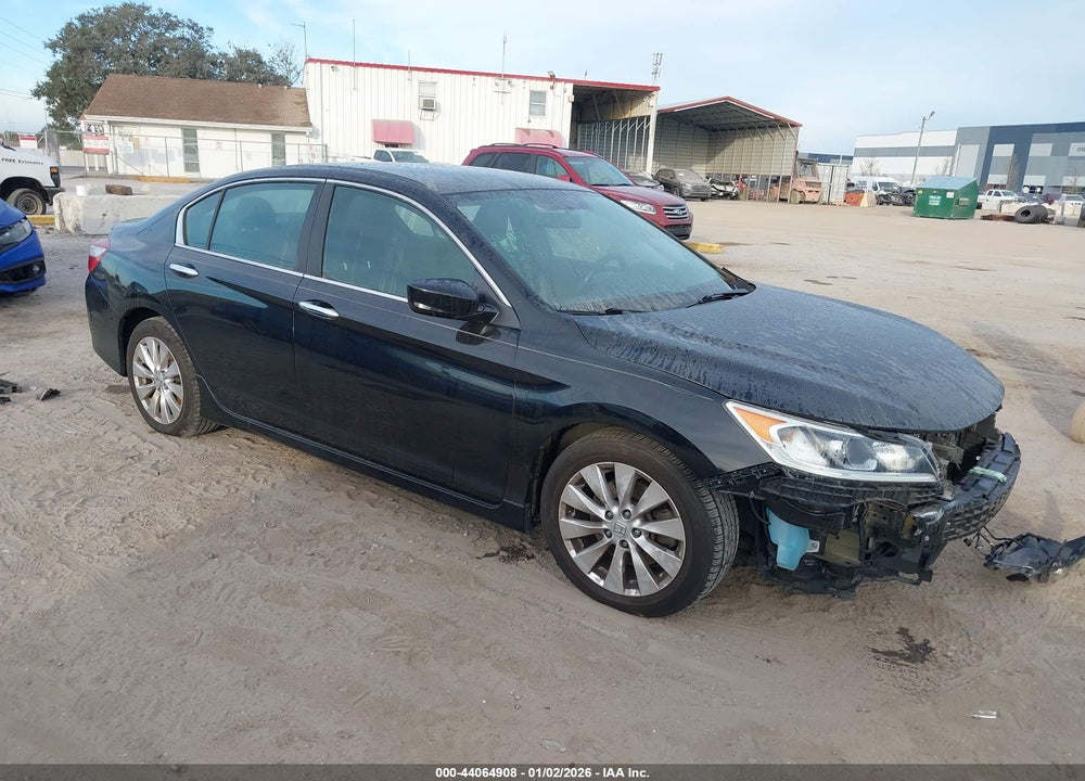 2017 HONDA ACCORD SPORT VIN: 1HGCR2F51HA133875