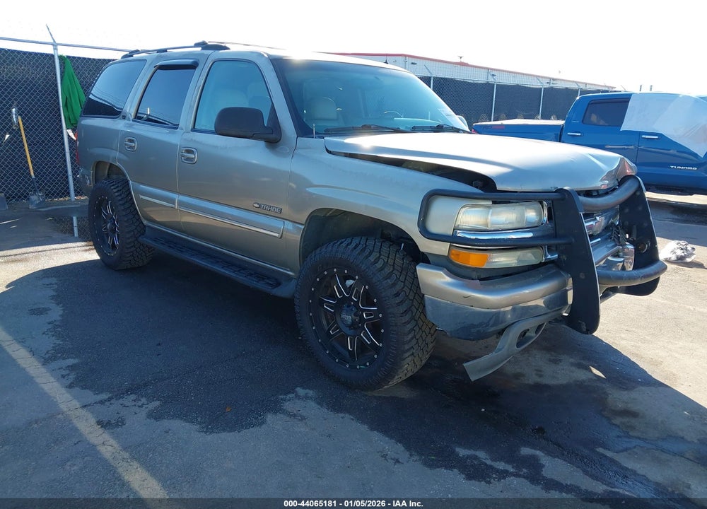 2002 CHEVROLET TAHOE LT VIN: 1GNEC13Z42J203247