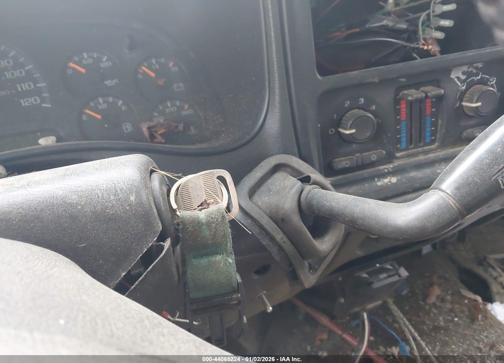 2004 GMC SIERRA 2500HD SLE VIN: 1GTHK23254F202972