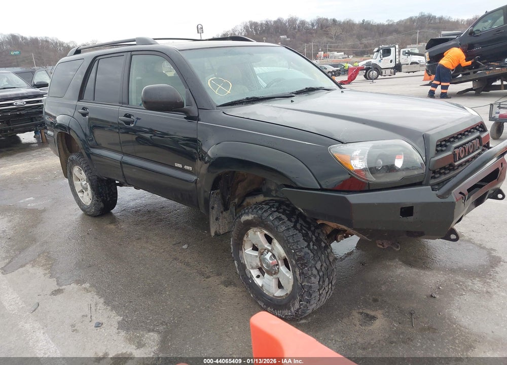 2006 TOYOTA 4RUNNER SR5 V6 VIN: JTEBU14R160100026