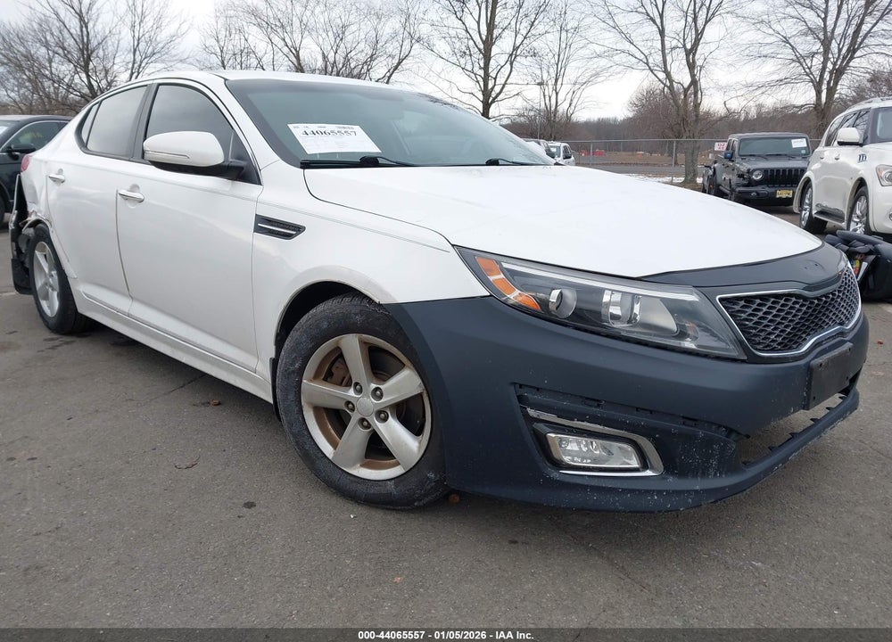 2015 KIA OPTIMA LX VIN: KNAGM4A7XF5635340