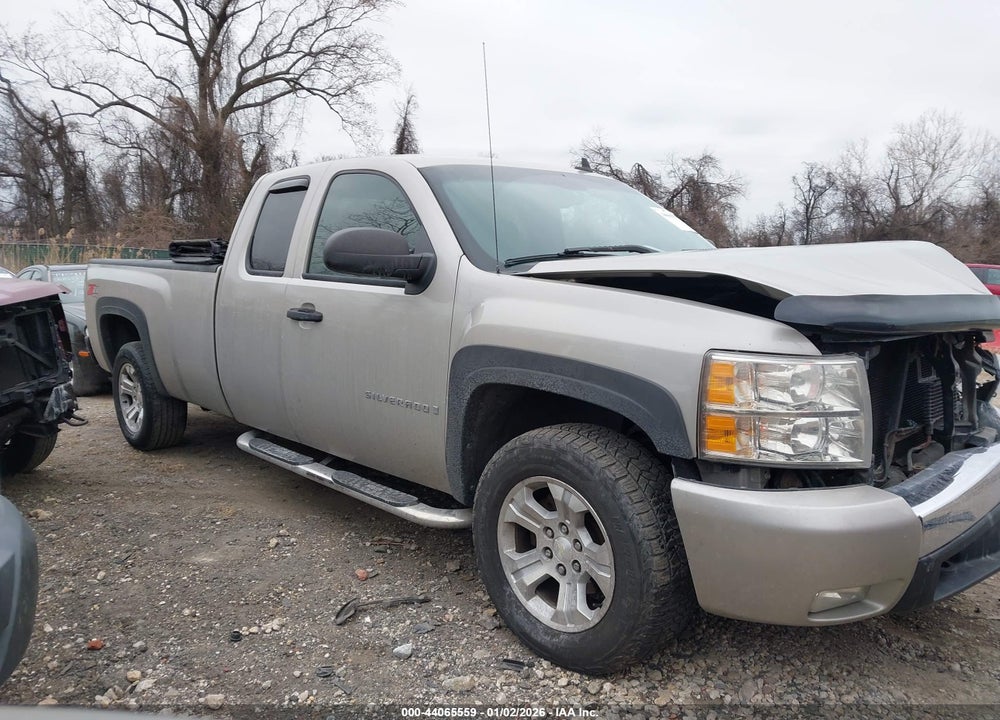 2007 CHEVROLET SILVERADO 1500 LT1 VIN: 1GCEK19J77E500879