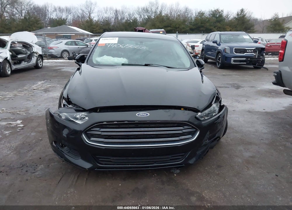2015 FORD FUSION SE VIN: 1FA6P0H75F5113029