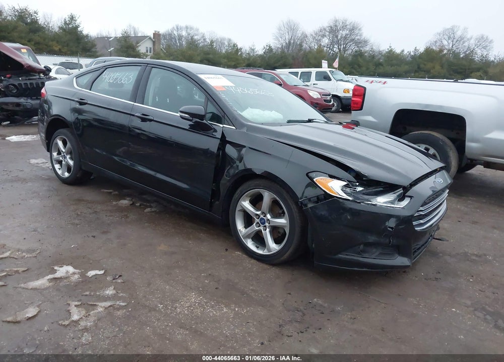 2015 FORD FUSION SE VIN: 1FA6P0H75F5113029