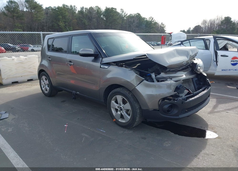 2018 KIA SOUL VIN: KNDJN2A20J7587343