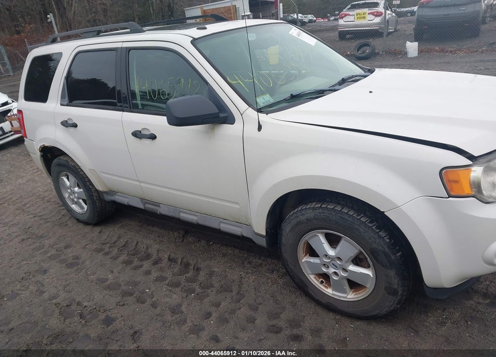 2009 FORD ESCAPE XLT VIN: 1FMCU93GX9KB03860