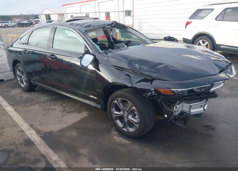 2024 HONDA ACCORD EX VIN: 1HGCY1F34RA090470