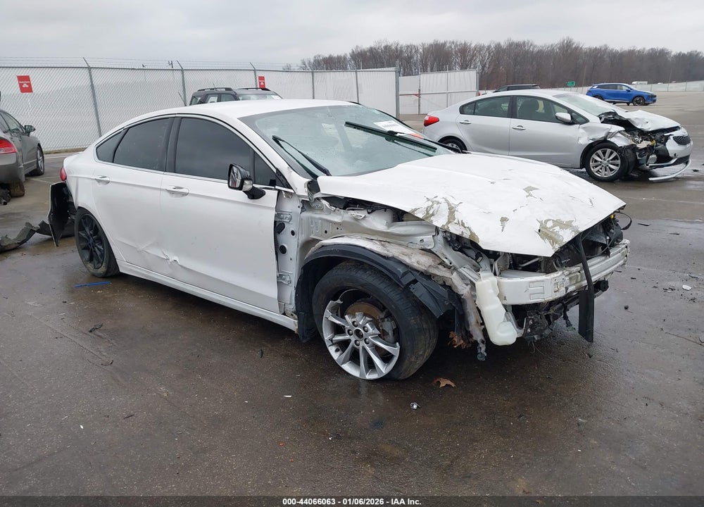 2017 FORD FUSION SE VIN: 3FA6P0HD9HR249153