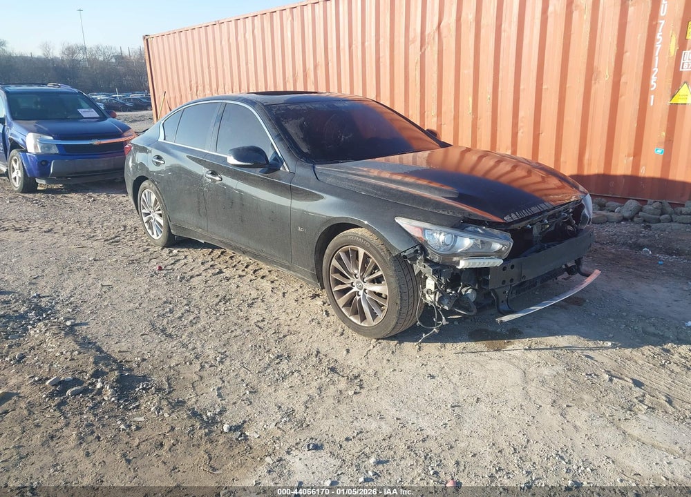 2018 INFINITI Q50 3.0T LUXE VIN: JN1EV7AP1JM357616
