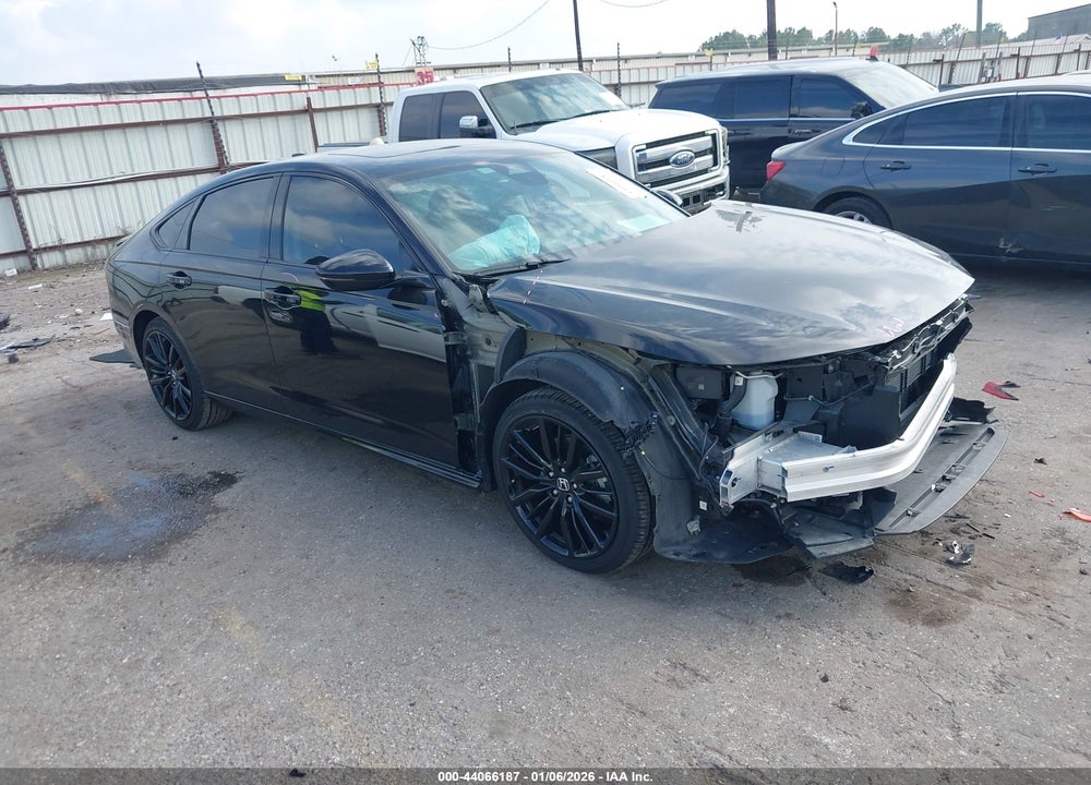 2024 HONDA ACCORD HYBRID TOURING VIN: 1HGCY2F84RA092172