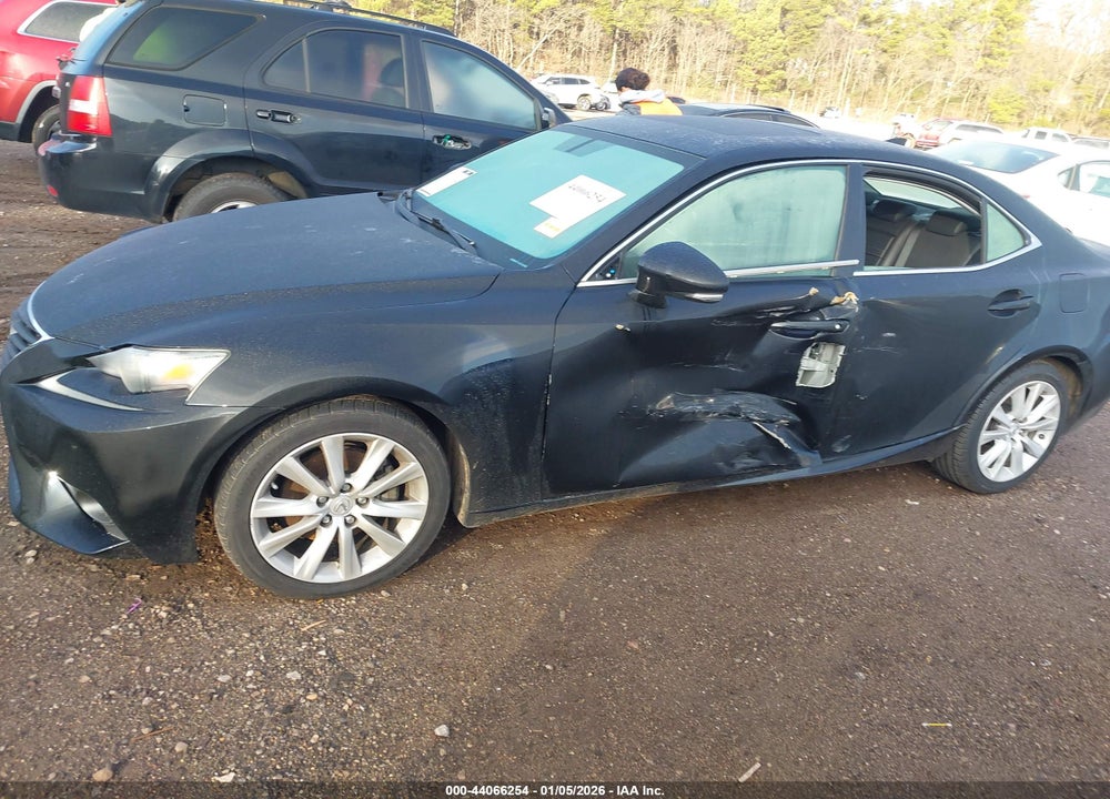 2015 LEXUS IS 250 VIN: JTHBF1D23F5060955