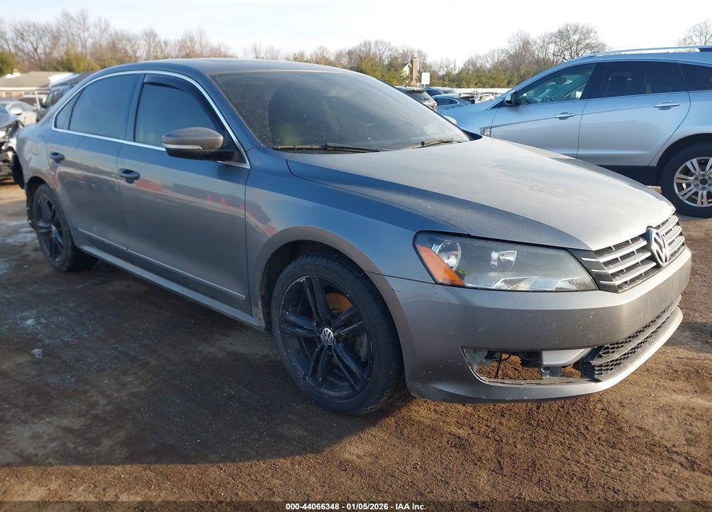 2015 VOLKSWAGEN PASSAT 2.0L TDI SEL PREMIUM VIN: 1VWCV7A31FC068263