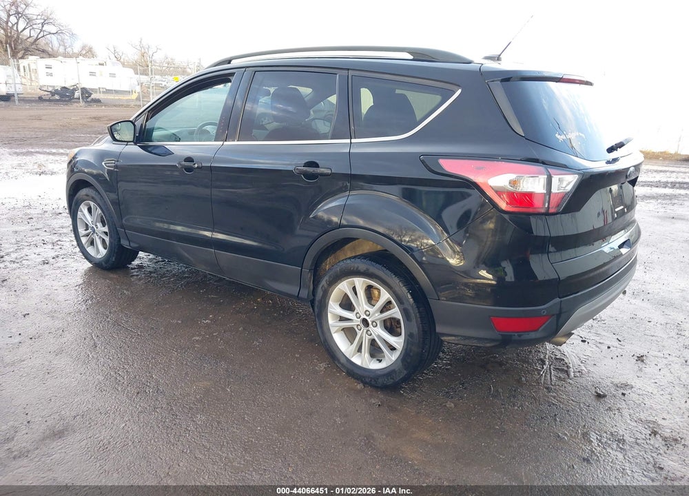 2017 FORD ESCAPE SE VIN: 1FMCU9G94HUD79885