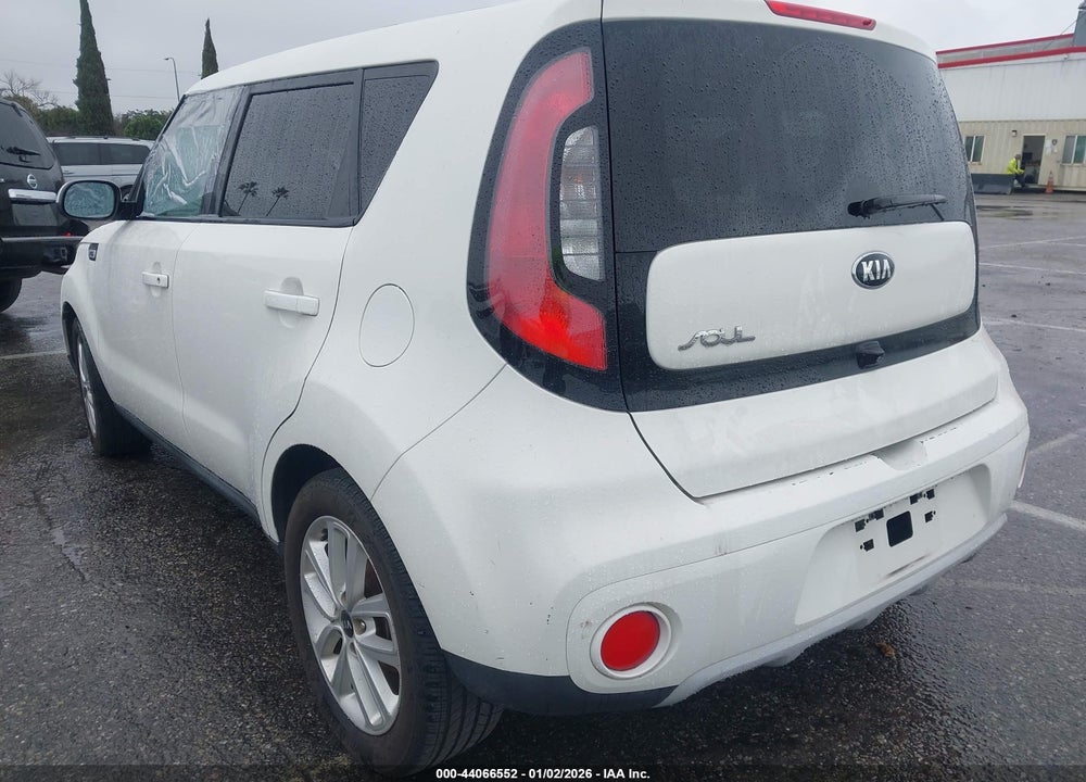 2019 KIA SOUL + VIN: KNDJP3A59K7699909