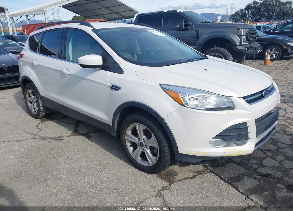 2016 FORD ESCAPE SE VIN: 1FMCU9G96GUB61123