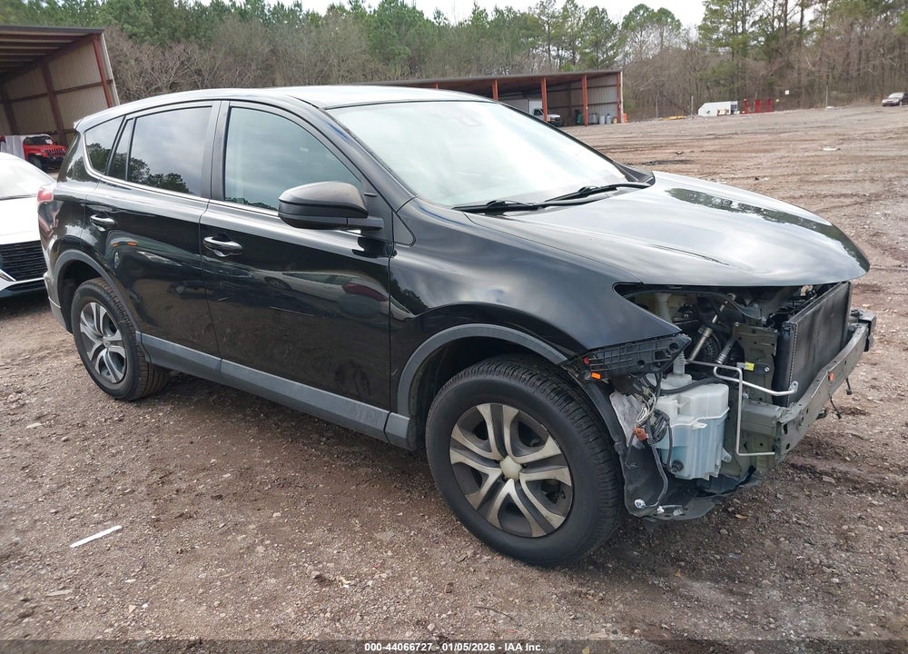 2018 TOYOTA RAV4 LE VIN: 2T3ZFREV6JW438078