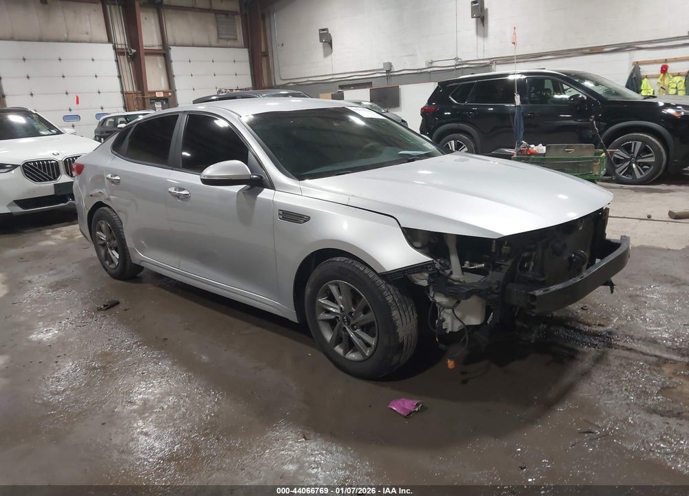 2020 KIA OPTIMA LX VIN: 5XXGT4L39LG409958