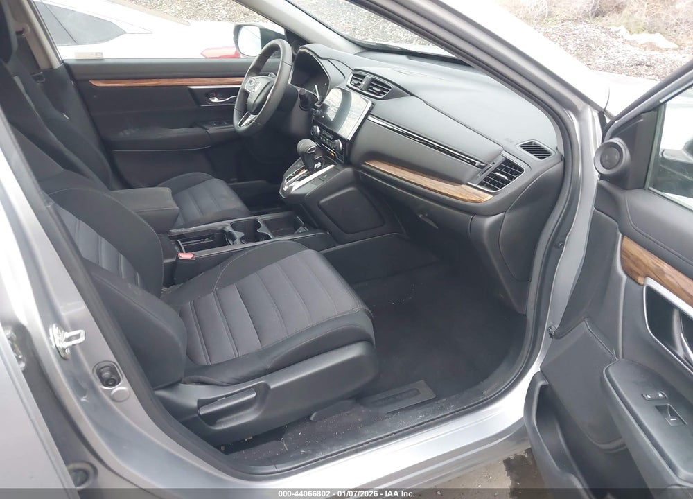 2018 HONDA CR-V EX VIN: 7FARW2H5XJE106089