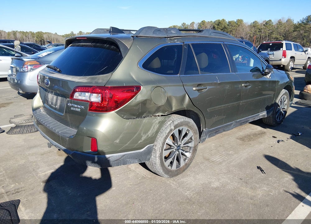 2016 SUBARU OUTBACK 2.5I LIMITED VIN: 4S4BSAJC5G3227710