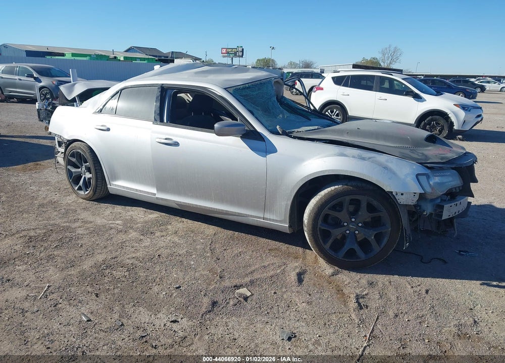 2021 CHRYSLER 300 TOURING VIN: 2C3CCAAG4MH541497