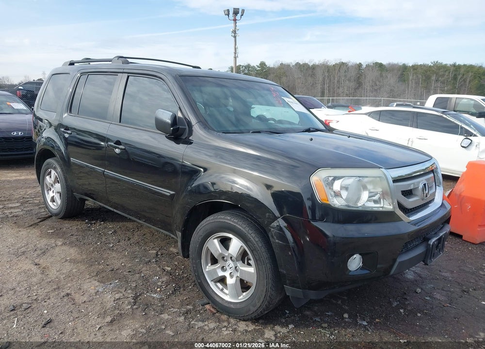 2011 HONDA PILOT EX-L VIN: 5FNYF3H64BB020414