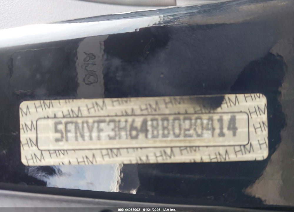 2011 HONDA PILOT EX-L VIN: 5FNYF3H64BB020414