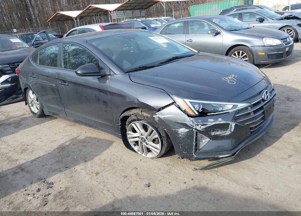 2020 HYUNDAI ELANTRA SEL VIN: 5NPD84LF6LH627701