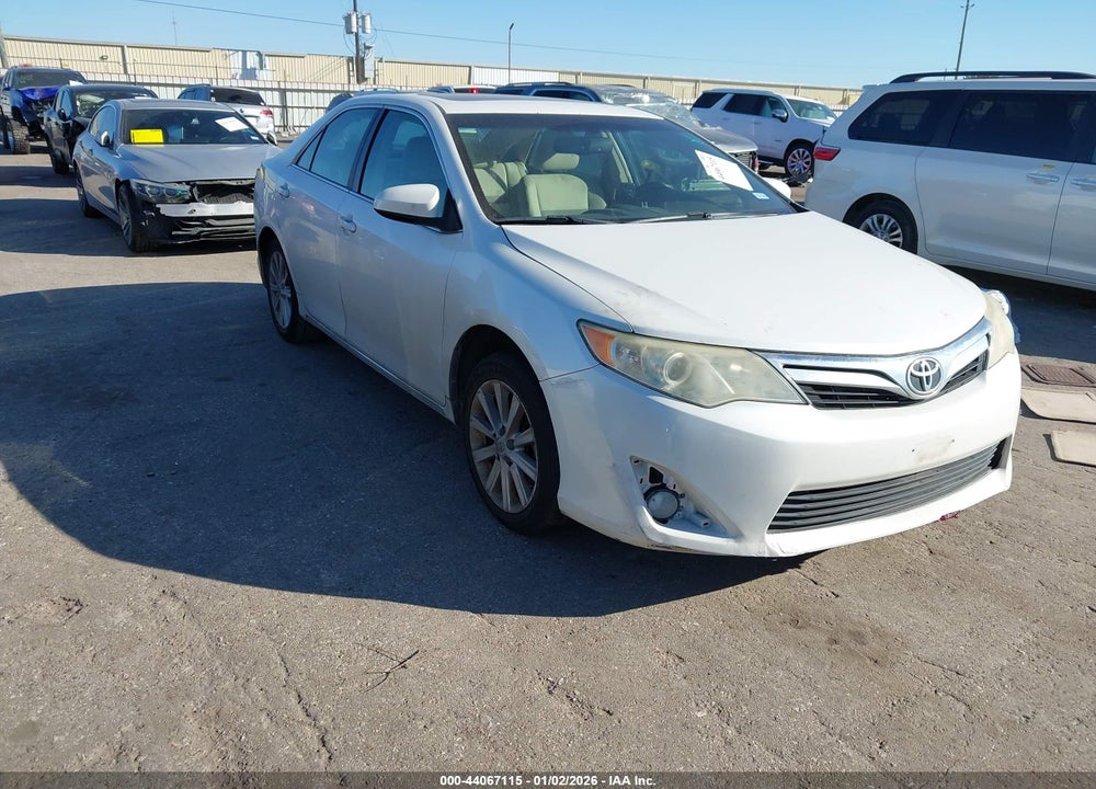 2014 TOYOTA CAMRY XLE VIN: 4T1BF1FK7EU444798
