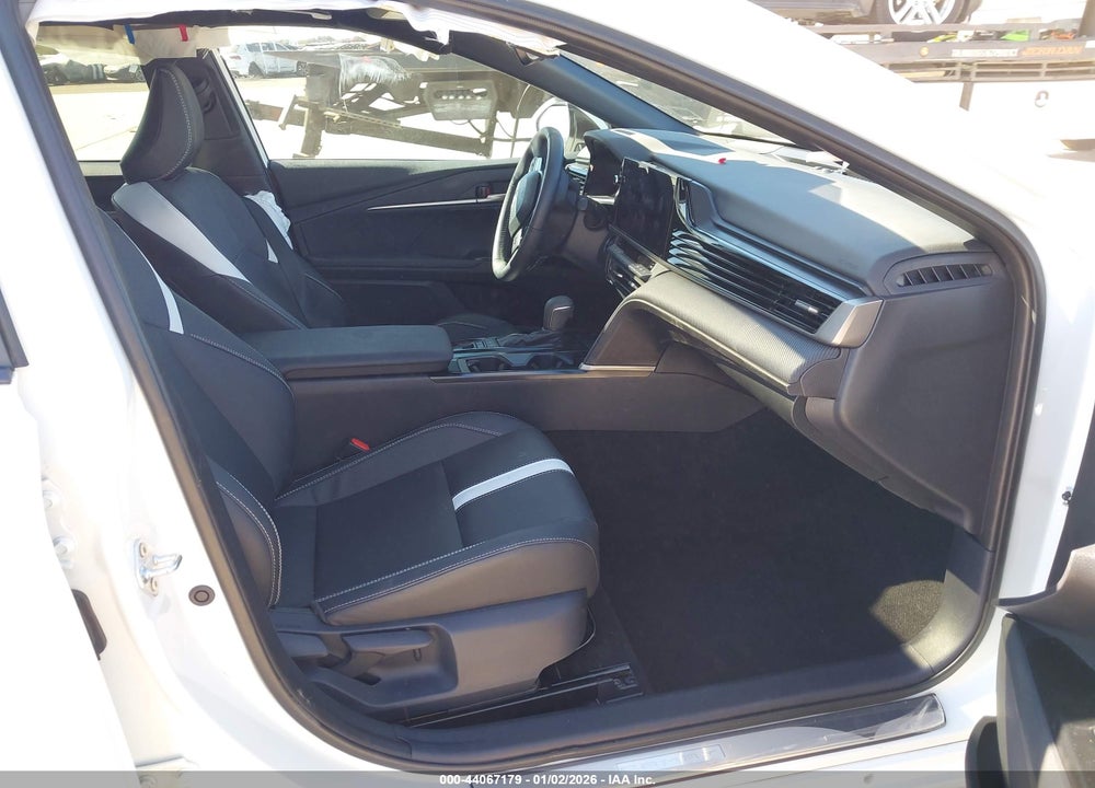 2025 TOYOTA CAMRY SE VIN: 4T1DAACK7SU095102