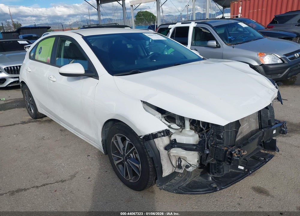 2022 KIA FORTE LXS VIN: 3KPF24AD4NE439522