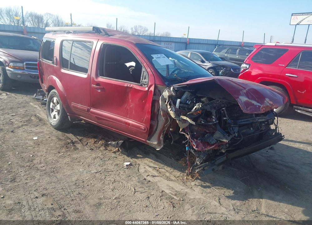 2005 NISSAN PATHFINDER XE VIN: 5N1AR18U15C739578